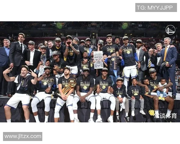 2016年12月9日勇士队与爵士队精彩对决回顾与赛后分析 2016年12月9日勇士队与爵士队精彩对决回顾与赛后分析